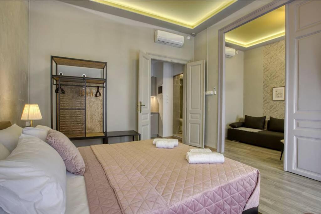 Plaka Filotheis House B Apartment Athens Ngoại thất bức ảnh
