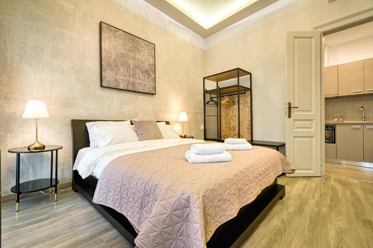 Plaka Filotheis House B Apartment Athens Ngoại thất bức ảnh